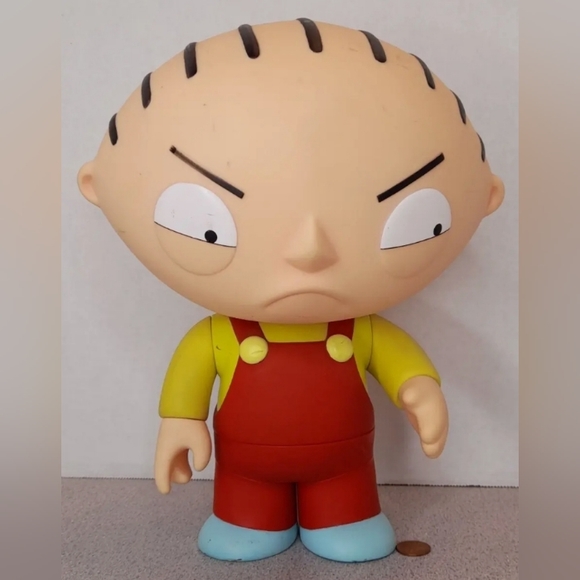 Large Mezco Family Guy Deluxe 11" Talking Stewie Action Figure (Works) - Picture 1 of 5
